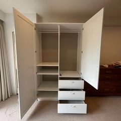 ワードローブの画像