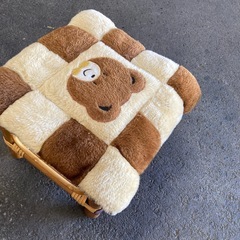 小さいイスの画像