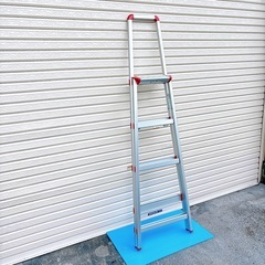 ★未使用品★コーナン商事 ハンドル付き アルミ踏台4段 RN 脚立 120㎝の画像