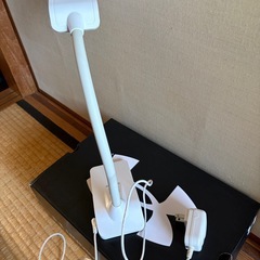 デスクライトの画像