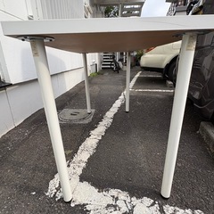 【早い者勝ち】テーブルの画像