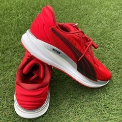 新品PUMAスニーカーの画像