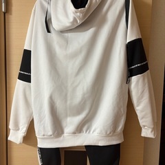 ジャージ上下セットの画像