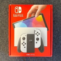 Nintendo Switch 有機ELホワイト（ソフト2本付き）の画像