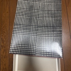 【無料0円】紙衣装ケース　7箱の画像
