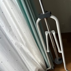 鉄棒
の画像