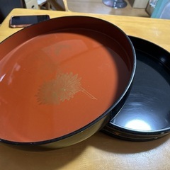 大きなうつわ器の画像