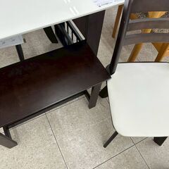 ★リユースのサカイ高崎店★TJ13068 (株)ニトリ 4人掛けダイニングセット ダークブラウン H70×D75×W94.0～120.0 クリーニング済みの画像