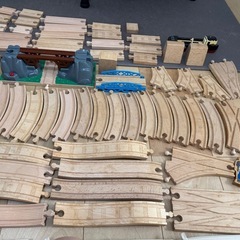 BRIO(ブリオ)レール　セット　橋　駅　木製レールの画像