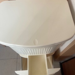 未使用ゴミ箱の画像