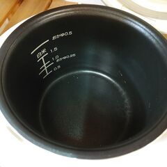 品質保証☆配達有り！2500円（税込み）ヤマゼン 1.5合炊き マイコンジャー炊飯器 2021年製の画像