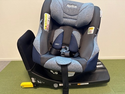 【ベビー&チャイルドシート】Aprica クルリラ360°セーフティ 回転式 ISOFIX 取説付