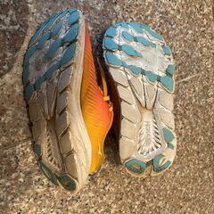 HOKA ONE ONE　リンコン３　24cm ダメージありの画像