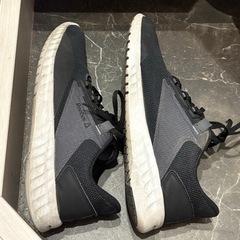 Reebok ランニングシューズの画像