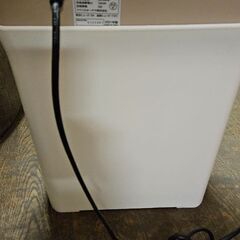 美品✨アイリスオーヤマのパーソナルシュレッダー P8GC の画像