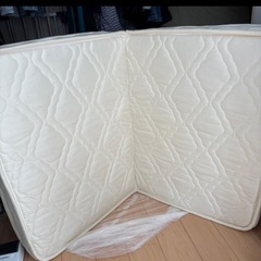 ベビーベットマットレスと布団の画像