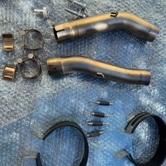 YZF-R1用ストライカー スリップオンの画像
