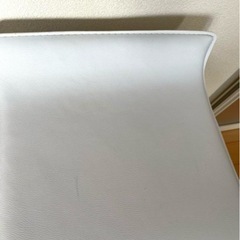 カウンターチェア二脚の画像
