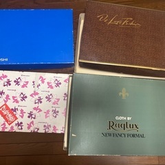 【無料0円】紙衣装ケース　サイズバラ5箱の画像