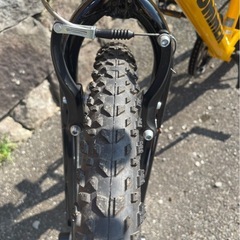 【HUMMER 27.5インチ】自転車 イエロー GM公式ライセンス値段交渉ありの画像