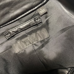 ユニクロ　レザーライダースジャケット　Lの画像