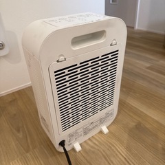 人感センサー付き セラミックファンヒーターの画像
