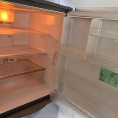 サンヨー冷蔵庫の画像