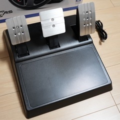 Thrustmaster / T300 RS ハンドルコントローラの画像