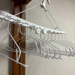 お洋服洗濯物干し　折り畳み可能の画像