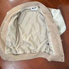140サイズ　上着2枚セット　ジャンパー＆パーカーの画像