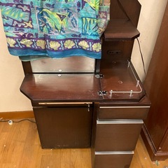 ライト付きドレッサーの画像