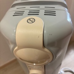 デロンギおいるオイルヒーターの画像