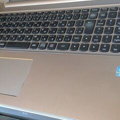 ホワイト Lenovo IdeaPad Z500 Core i7の画像