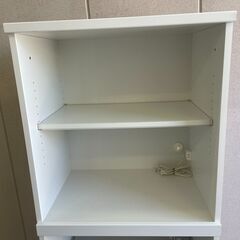 J7B2346 キッチン台 ユーアイ(株) スリム レンジ ボード 収納 家具 棚 ラック キャビネット コンセント 2箇所 ホワイト 白 インテリア 現状の画像