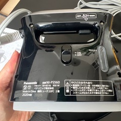 Panasonic NI-FS560 2WAYスチーマーの画像