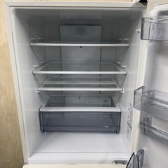 59○送料設置無料　22年製　アクア大型冷蔵庫　355L  洗濯機　保証込みの画像