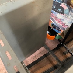 2 スチールラック　強めの画像