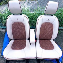ラパン　ショコラ純正シート　前2脚セットの画像