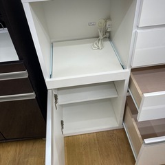1013-013 ★リユースのサカイ幸手店★　レンジ台 ホワイト※ハガし有り¥6,600(税込)【備考】W105×D40×H91の画像
