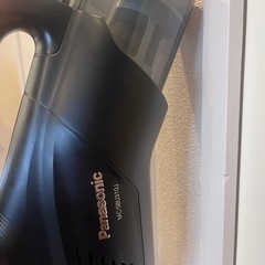 【ジャンク品】Panasonicコードレス掃除機の画像