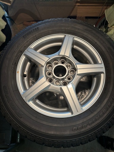 最終値下げスタッドレスタイヤ付きホイール