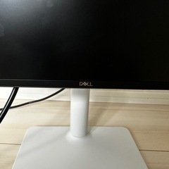 Dell ハイスペック 23.8インチ ホワイトモニターの画像