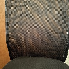 黒チェアの画像