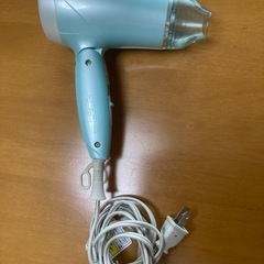 コイズミ マイナスイオンヘアドライヤー KHD-9600 ブルーの画像