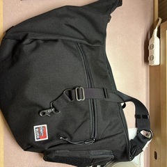 Bluco ブルコ ショルダーバック (BANANA BAG -SOLID-) ballistics×bluco カラー：ブラック
の画像