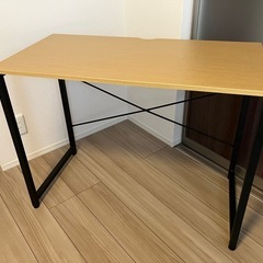 ニトリ デスク 回転チェア付きの画像
