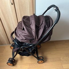 コンビ　ベビーカーの画像