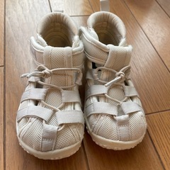 ベビーシューズ　ベビーサンダル　4足の画像