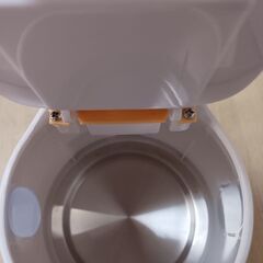 カリーナ　電気ケトル　1.7Lの画像