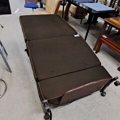 リサイクルショップどりーむ天保山店　No4457　折りたたみ電動ベッド　写真参照🎵　おすすめ商品です🎵の画像